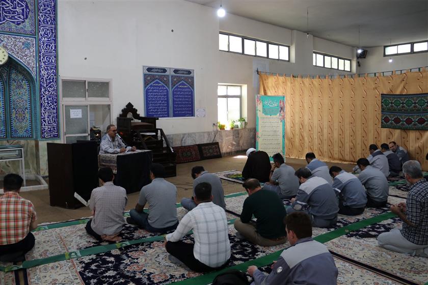 برگزاری مراسم سوگواری شهادت رئیس مذهب تشیع حضرت امام جعفر صادق (ع) در کارخانه سیمان آبیک